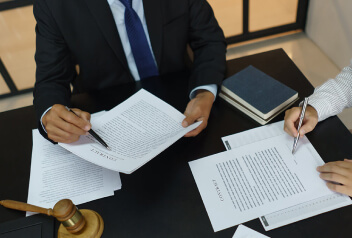 How Select Appropriate Attorny for Your Case?